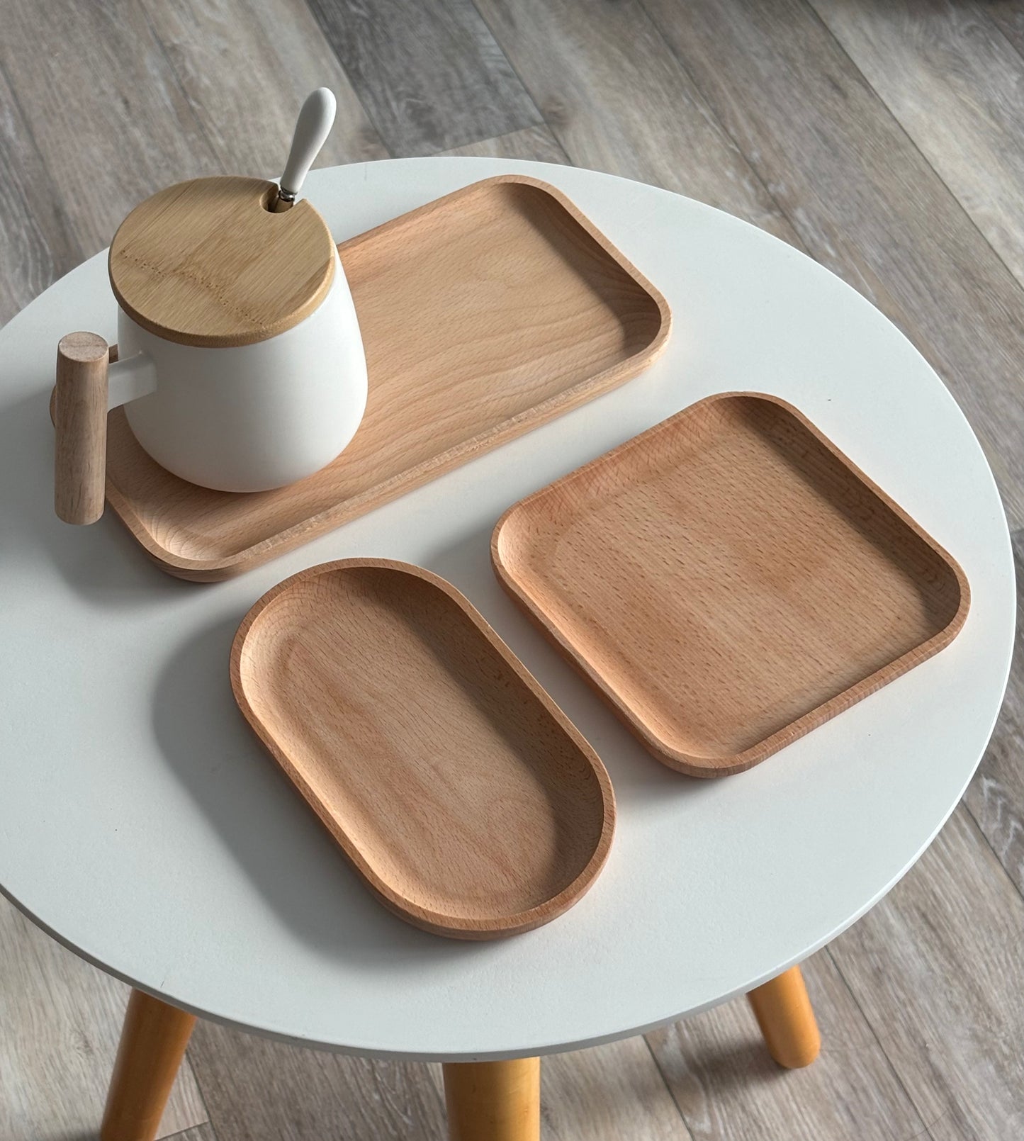 Minimalist Beech Wood Plate – Square Shape