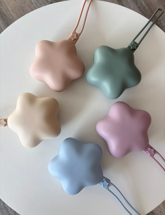 Comet Star Loop-Attach Treat Bag | Treat Holder & Snack Pouch – Stylish Pet Accessory for On-the-Go/ Training Portable Bag