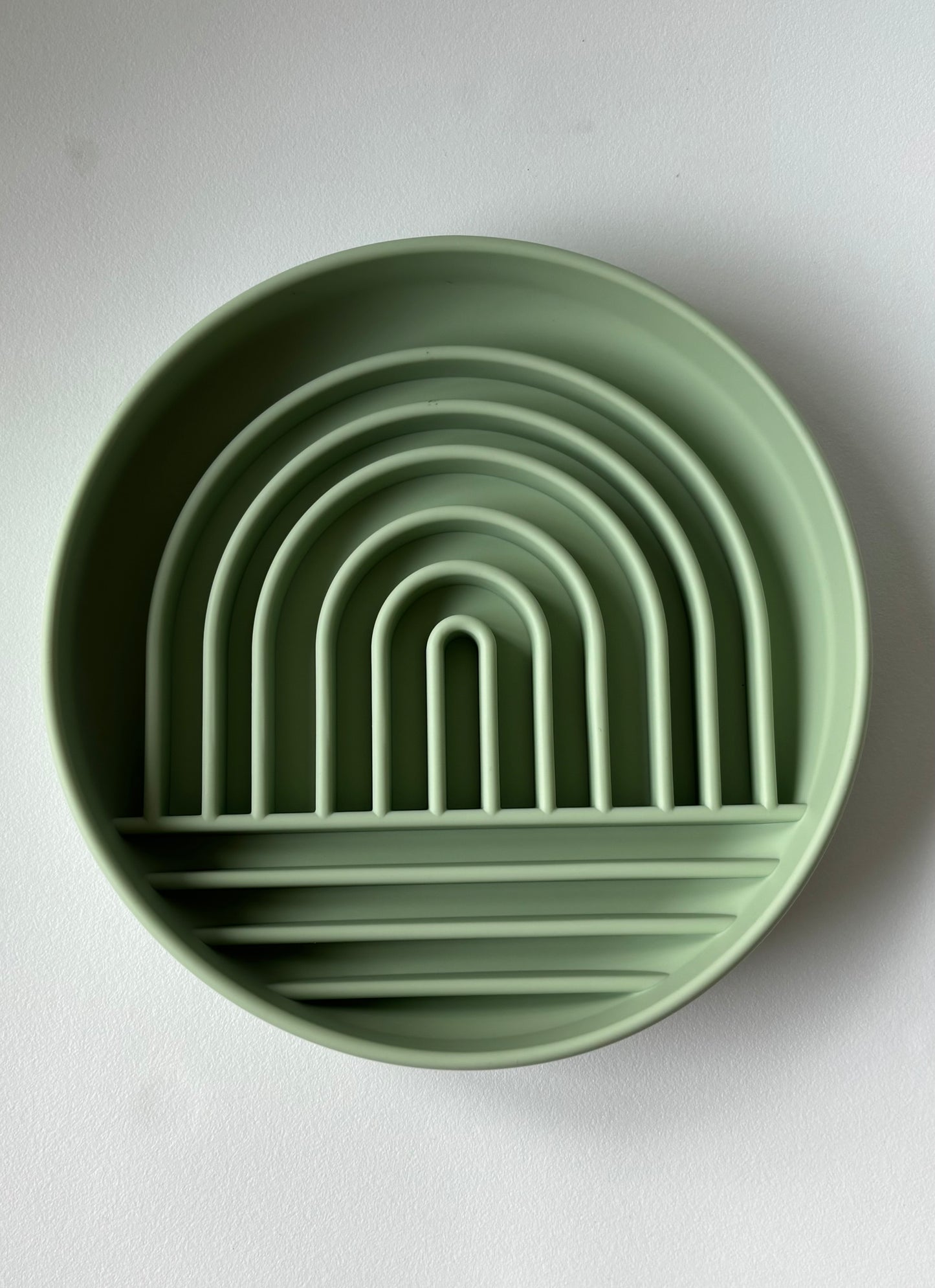 Food-Grade Silicone Slow Feeder (Cosmic Arc) - Non-Slip Pet Bowl