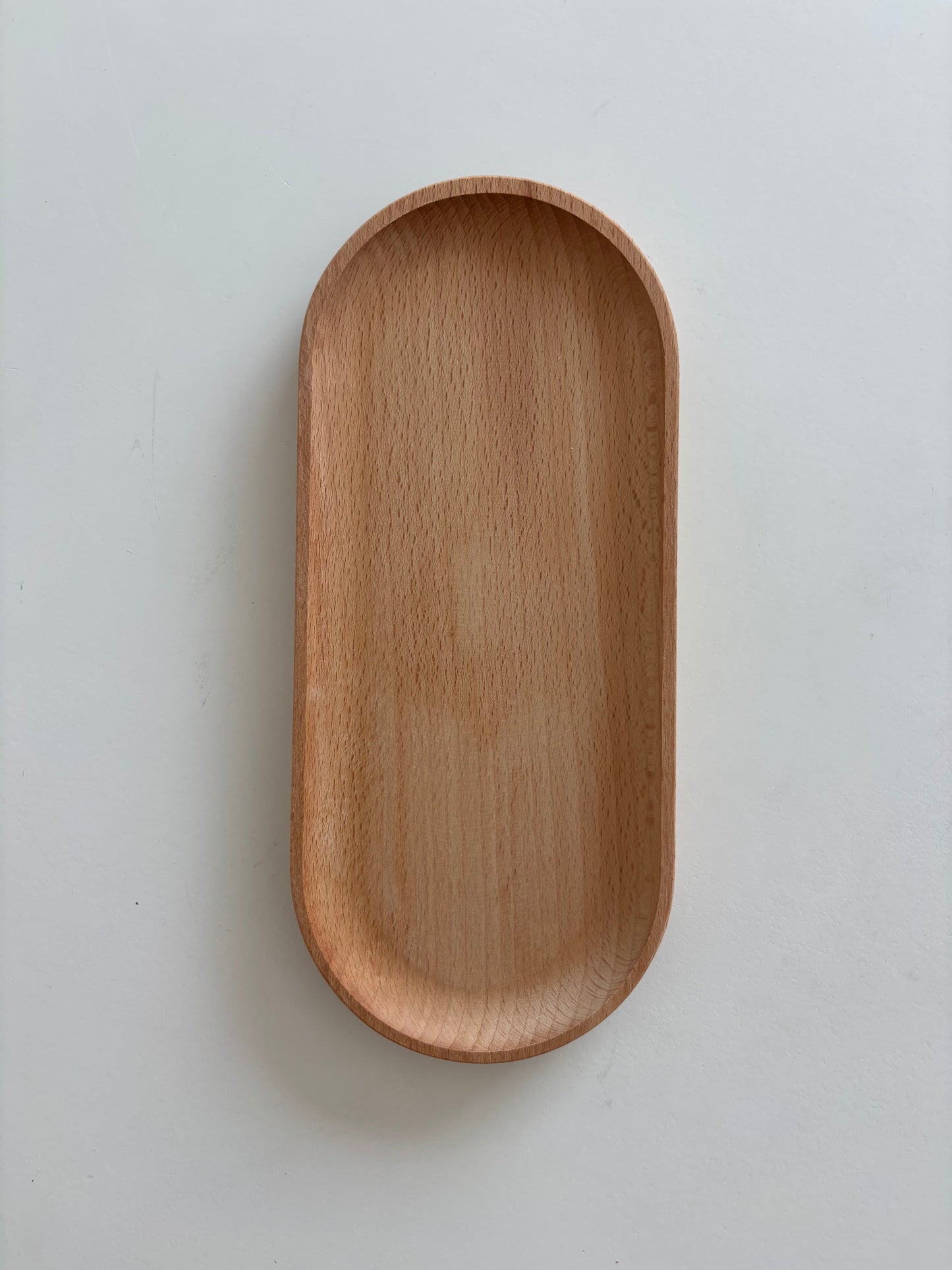 Minimalist Beech Wood Plate – Round Shapes